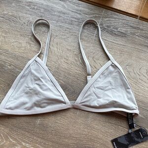 Tavik Women's Bikini Top in Light Gray